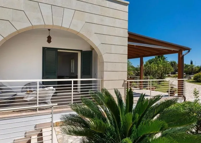 Villa Montalcini By Rive Del Salento *