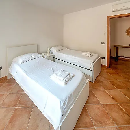 Montalcini By Rive Del Salento